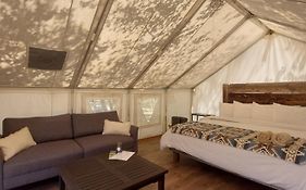 Gateway Glamping