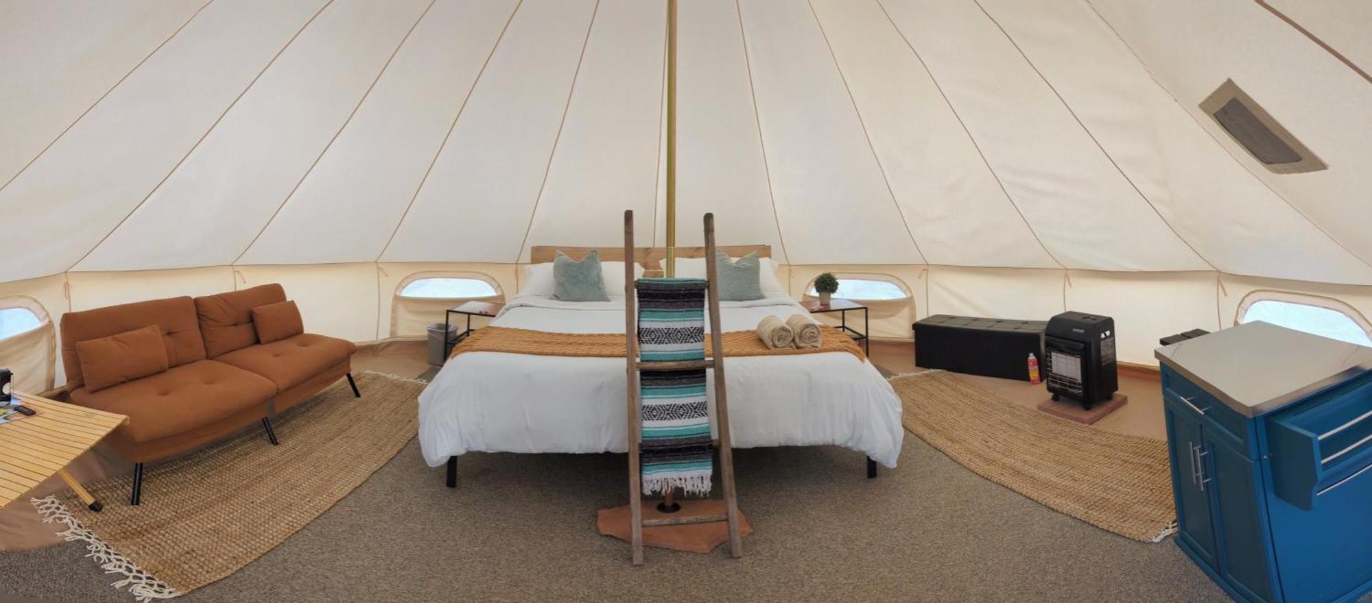 Gateway Glamping Hotel Exterior photo